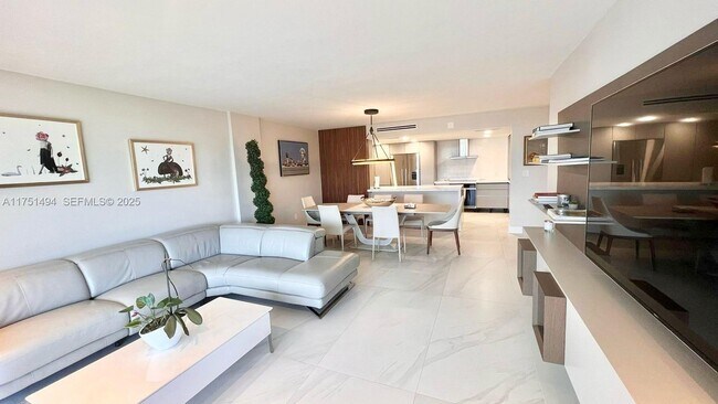 Building Photo - 155 Ocean Ln Dr