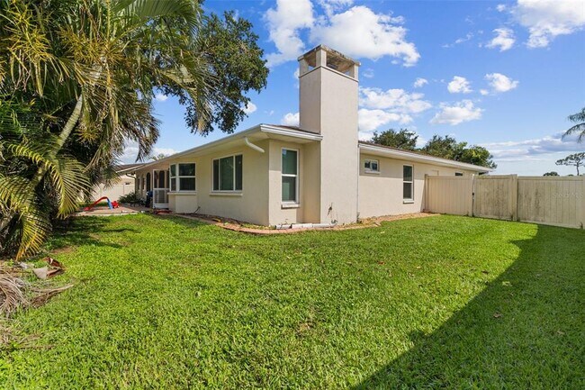 Building Photo - 5776 Augusta Cir