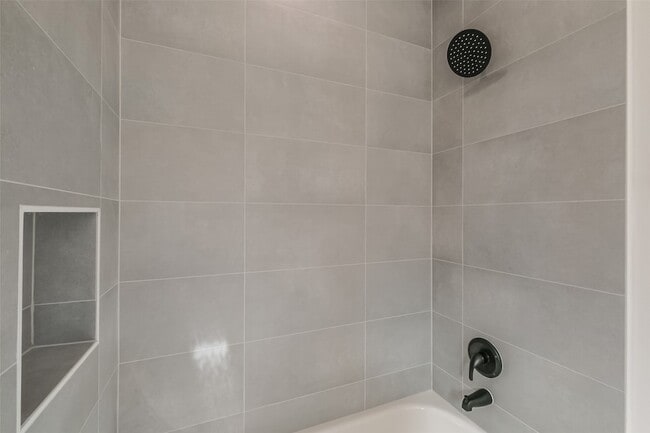 Building Photo - 8315 Brecha Ln