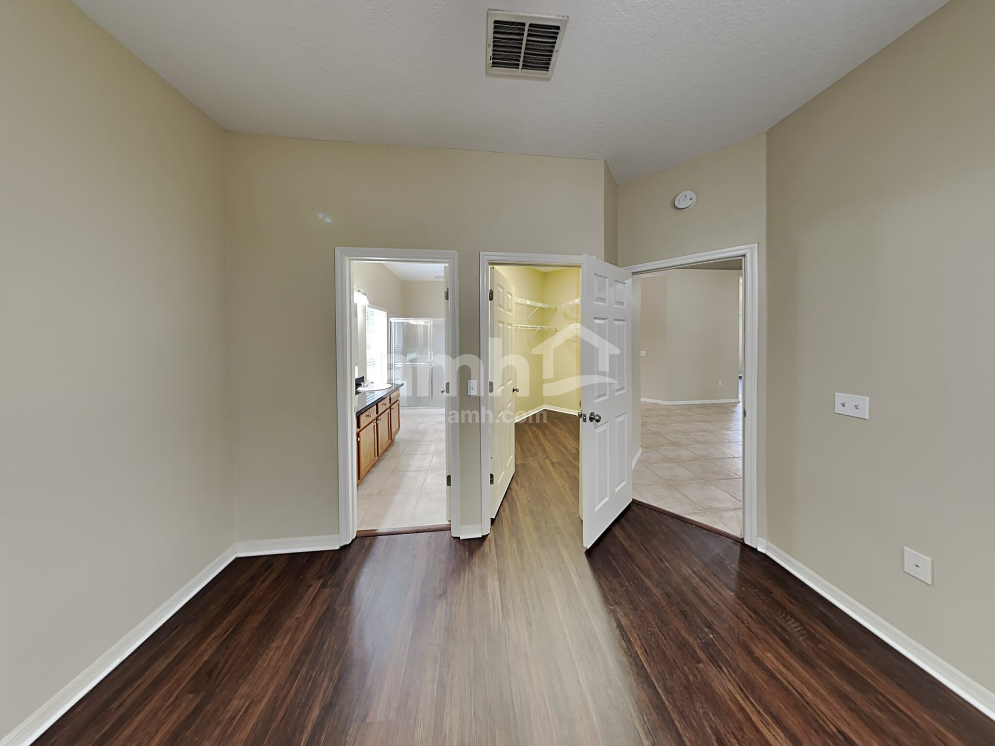 Building Photo - 6223 Blackberry Ln