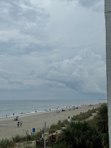 Building Photo - 1207 S Ocean Blvd