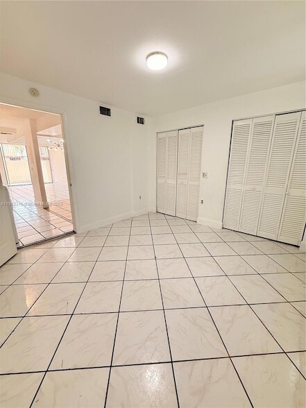 Building Photo - 20000 SW 123rd Dr