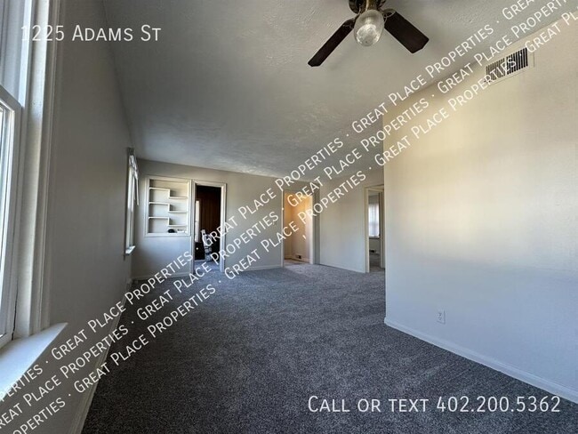 Building Photo - 1225 Adams St