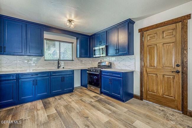 Building Photo - 137 Lanell Dr