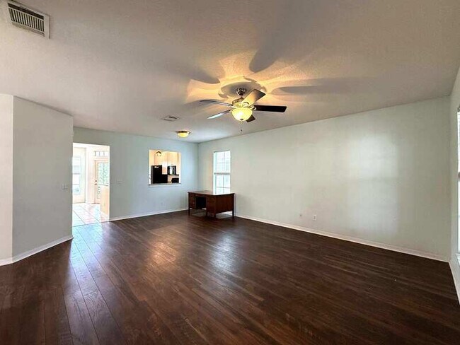 Building Photo - 16221 Bridgewalk Dr