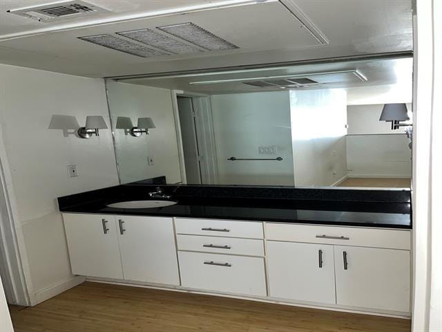 Building Photo - 4343 Travis St