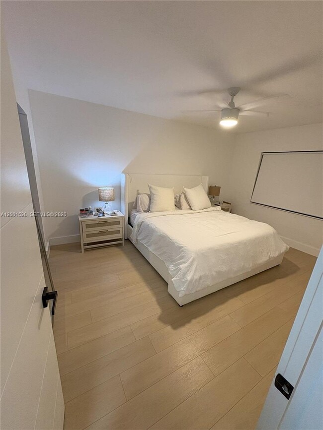 Building Photo - 7927 SW 104th St