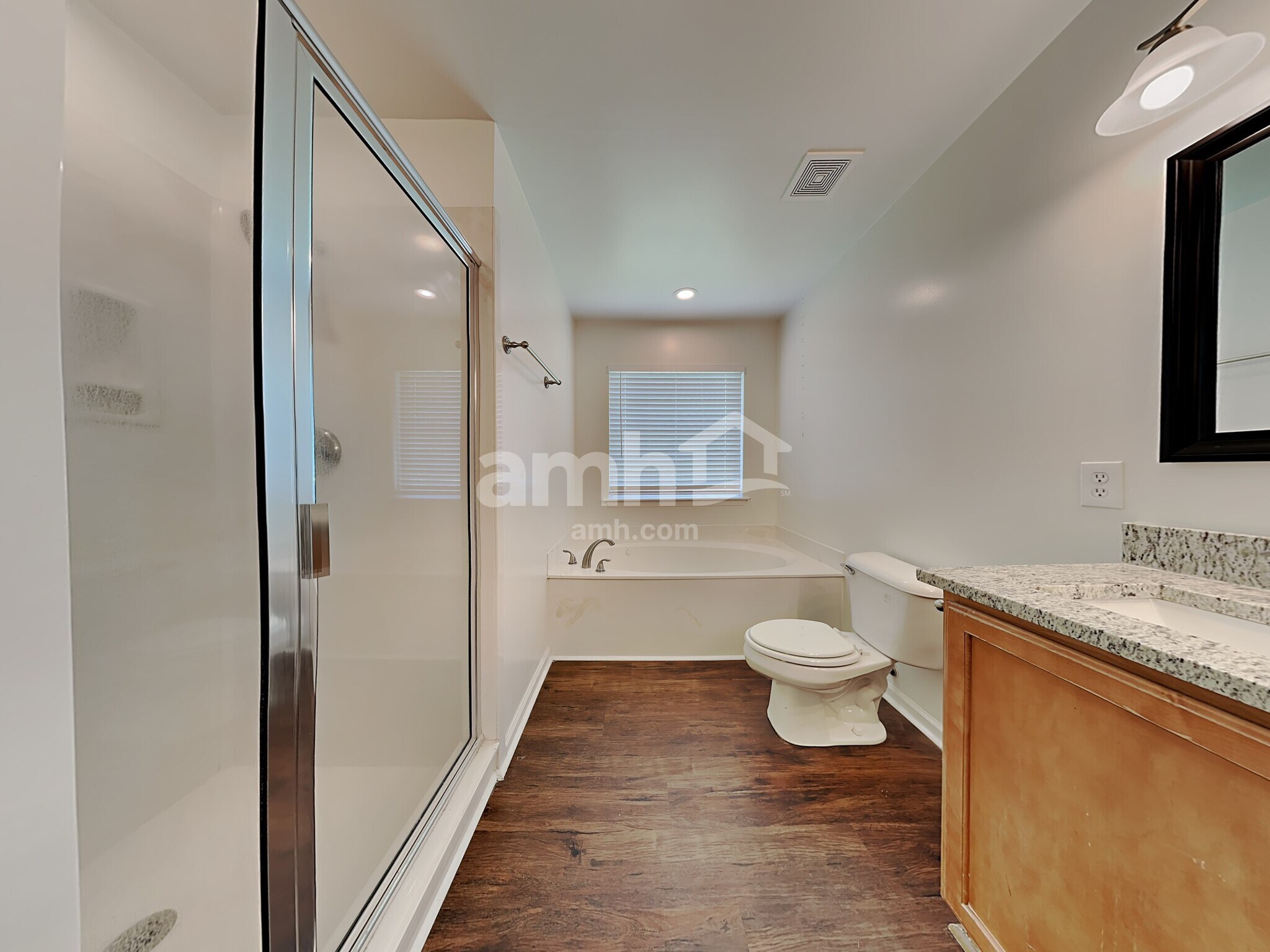 Building Photo - 362 Stonebridge Cir
