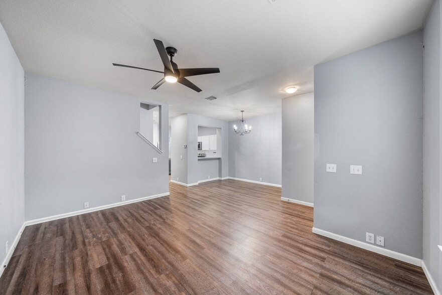 Building Photo - 13438 Bristow Dawn