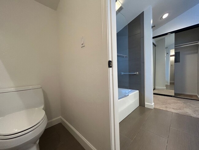 Building Photo - Idyllic Loft-Style Townhome Near Downtown Lafayette with Private Patios & Top Schools