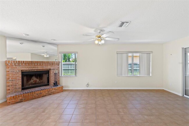 Building Photo - 113 Pritchard Dr