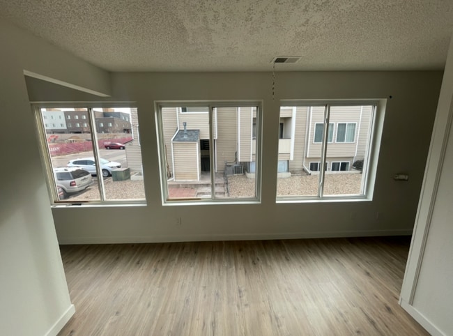 Building Photo - 10762 E Exposition Ave