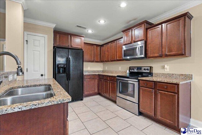 Building Photo - 3011 Thornberry Dr