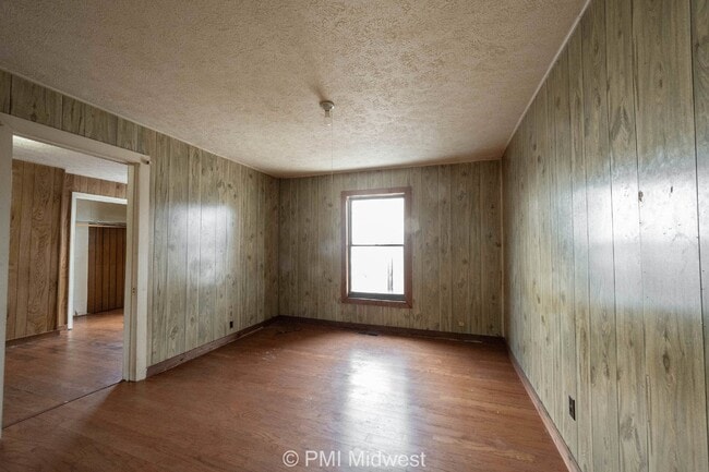 Building Photo - "Charming 1-Bedroom Retreat in Kokomo – Cozy 600 Sq Ft with Modern Comforts!"