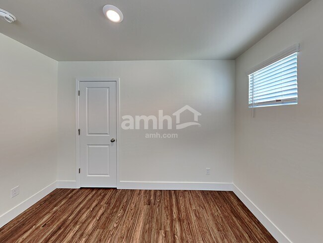 Building Photo - 21566 S 231st Way