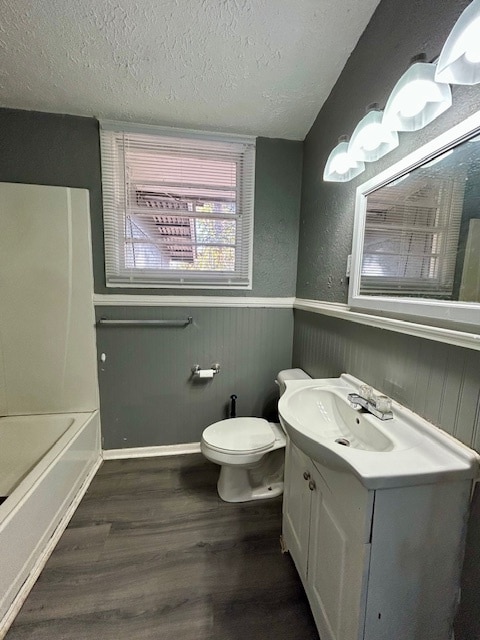 Building Photo - 1013 Hillside Dr