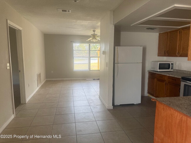 Building Photo - 5331 Pierpoint Ave