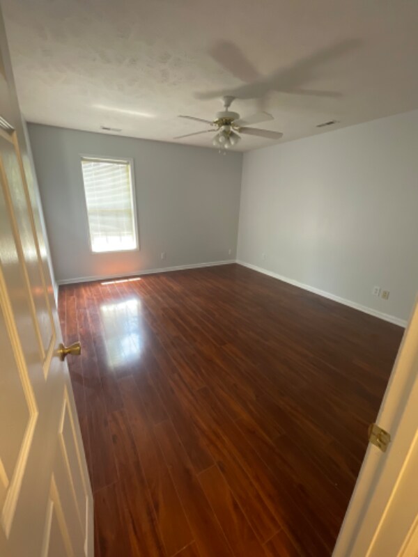 Building Photo - 7791 Cottonwood Ave