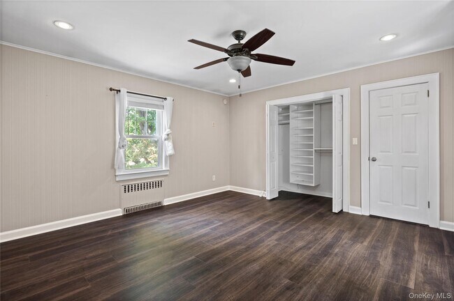 Building Photo - 305 Columbus Ave