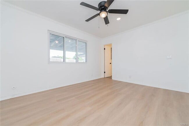 Building Photo - 1817 N Symphony St