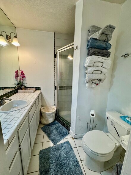 Building Photo - 6918 Coley Ave