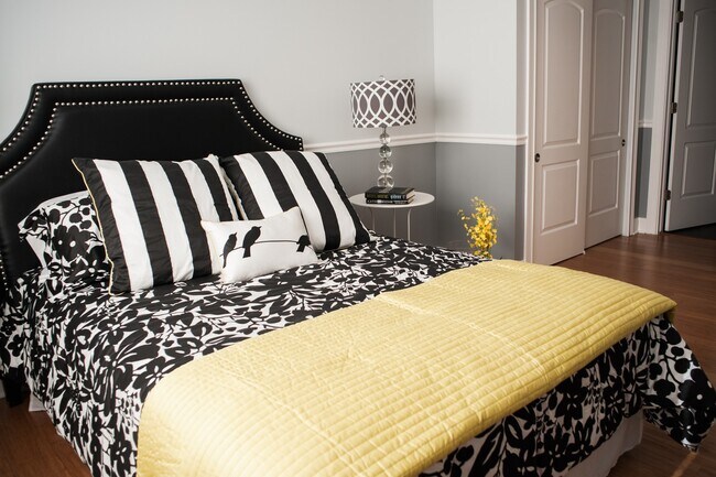 Building Photo - Flo-Mar Terraces