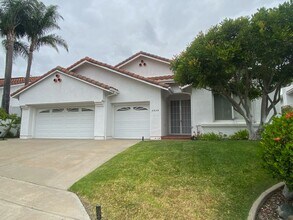 Building Photo - 3+ bd 2.5bth in The Summit of Ocean Hills