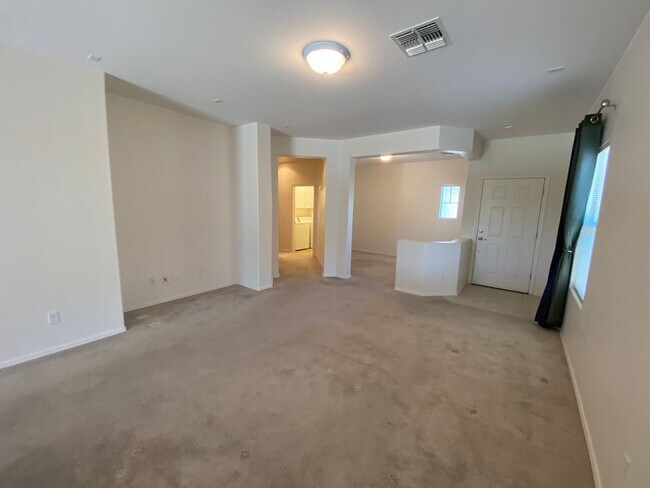 Building Photo - Anthem home coming soon!