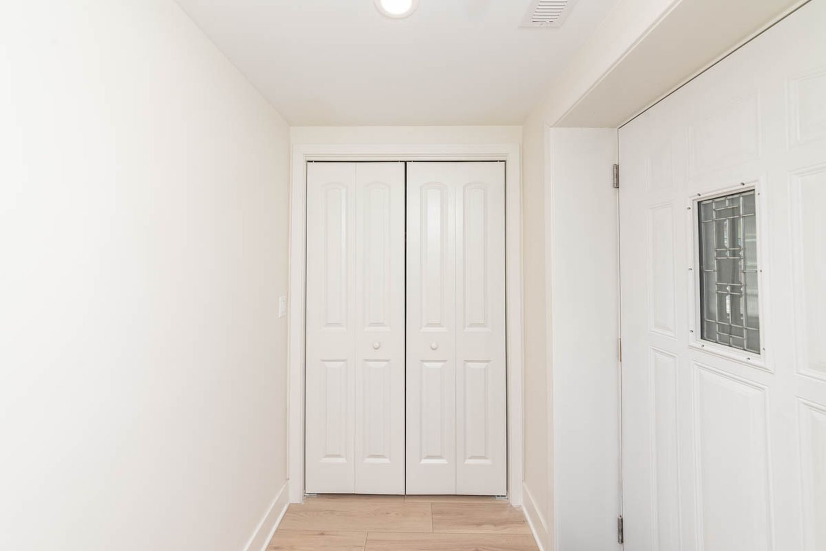 Building Photo - 2825 N Rockwell St