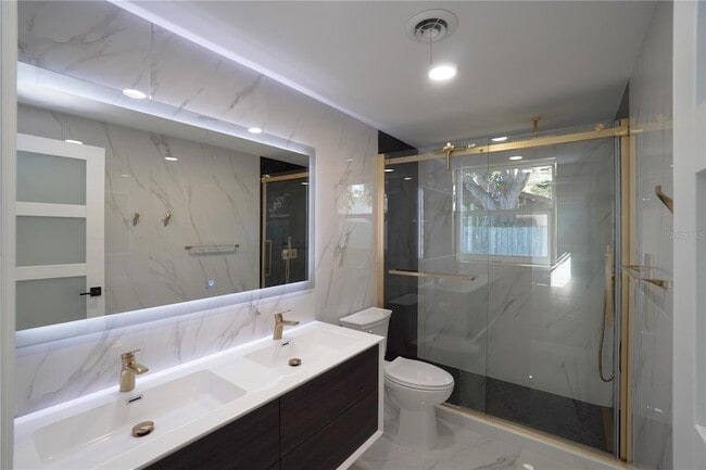 Building Photo - 1797 Birch Dr