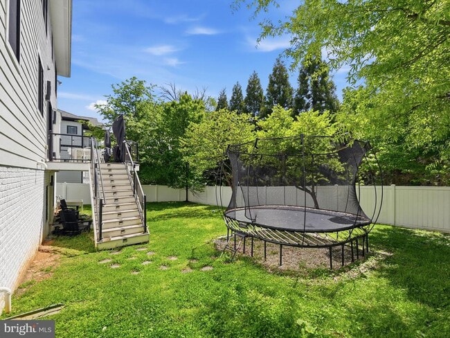 Building Photo - 2504 12th St N