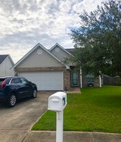 Building Photo - 18358 Tara Brooke Dr