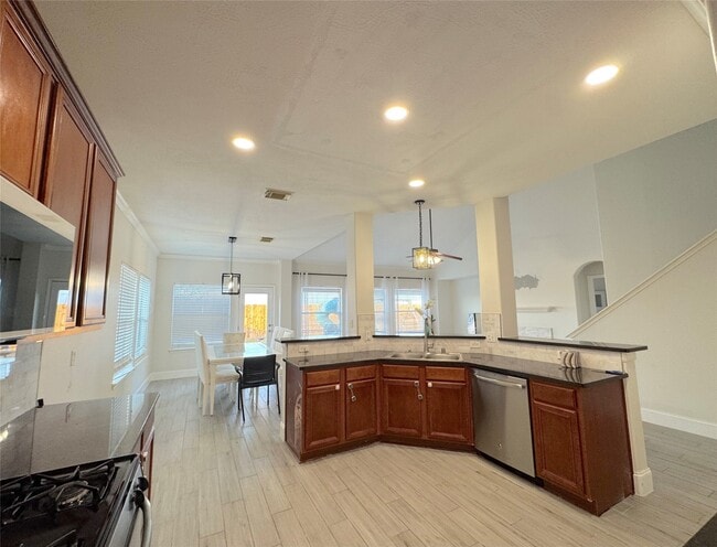 Building Photo - 8926 Heron Nest Dr