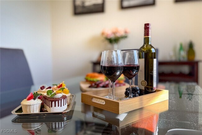 Building Photo - 2649 SW 32nd St