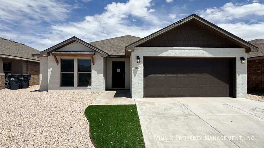 Building Photo - 2134 N Texas Ave