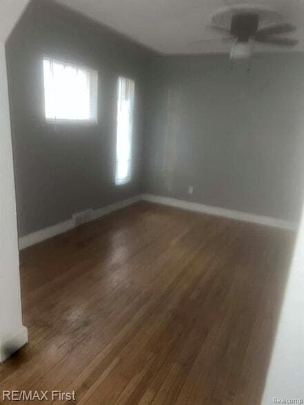 Building Photo - 14338 Lauder St