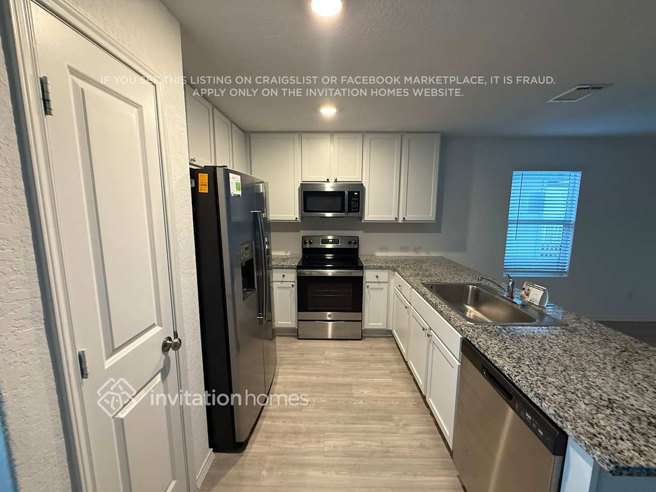 Building Photo - 135 Pasadena Pl