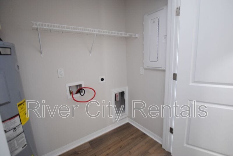 Building Photo - 6541 Sweetbay Ln