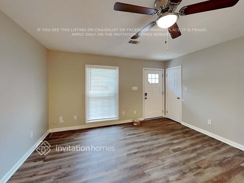 Building Photo - 721 Utoy Cir SW