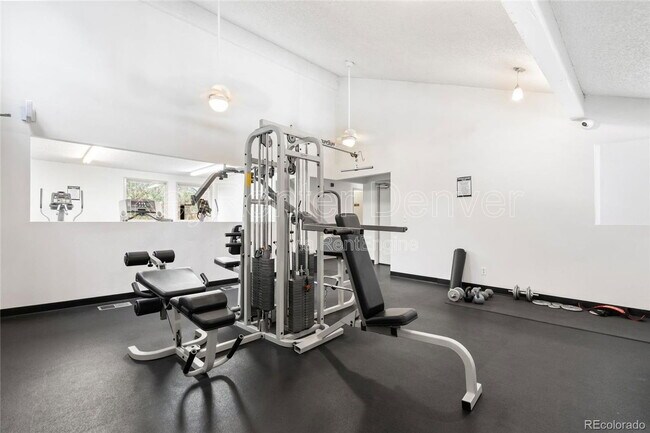 Building Photo - 5300 Cherry Creek S Dr