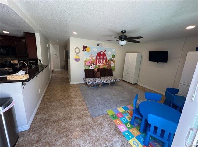 Building Photo - 4 Bedroom, 3 Bath Home in Prime Temecula L...