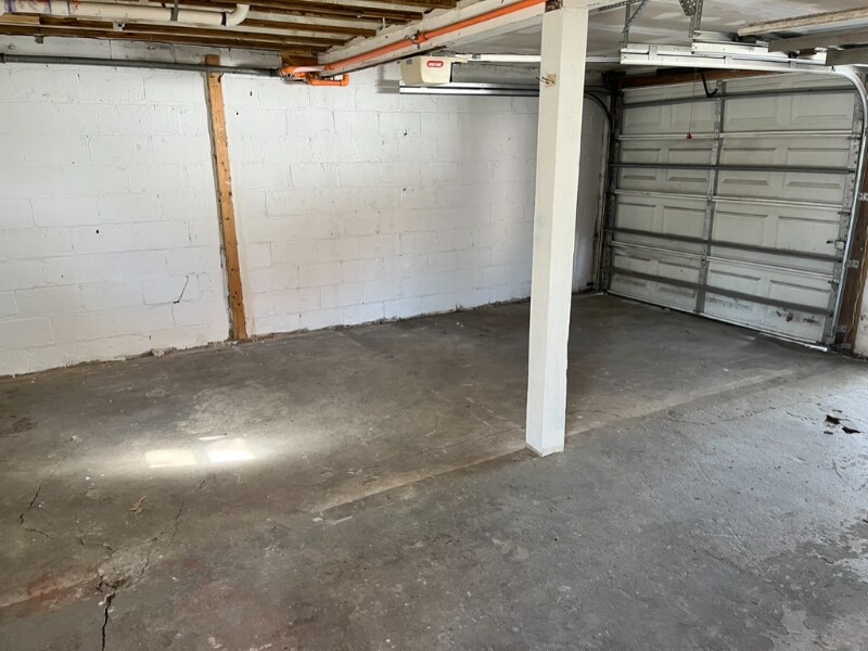 Building Photo - 2745 2nd Ave S