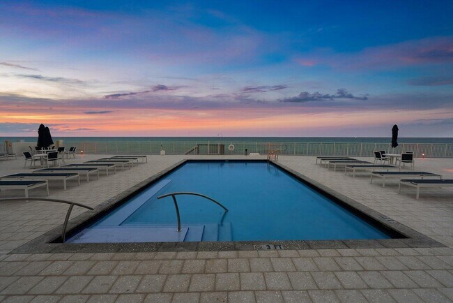 Building Photo - 4511 S Ocean Blvd