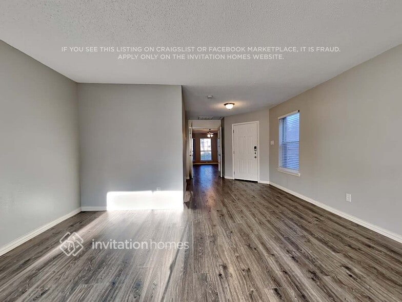 Building Photo - 2018 Cardinal Ln