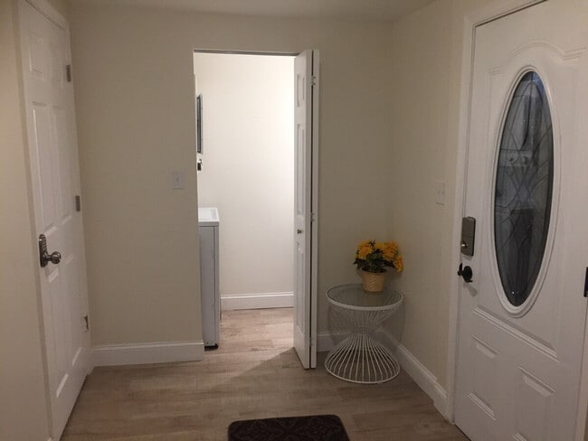 Building Photo - 3307 Rhode Island Ave