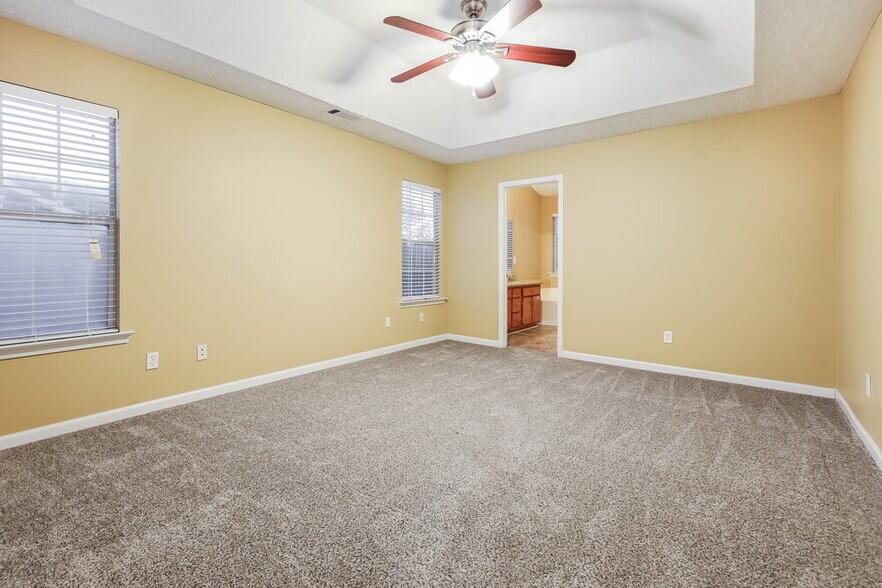 Building Photo - 830 Rock Shoal Ct