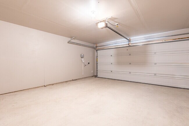 Building Photo - 14007 Levy Ln
