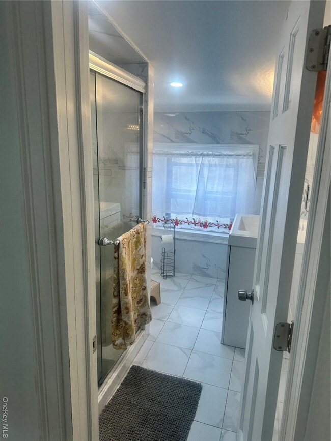 Building Photo - 125 Vanderbilt Ave