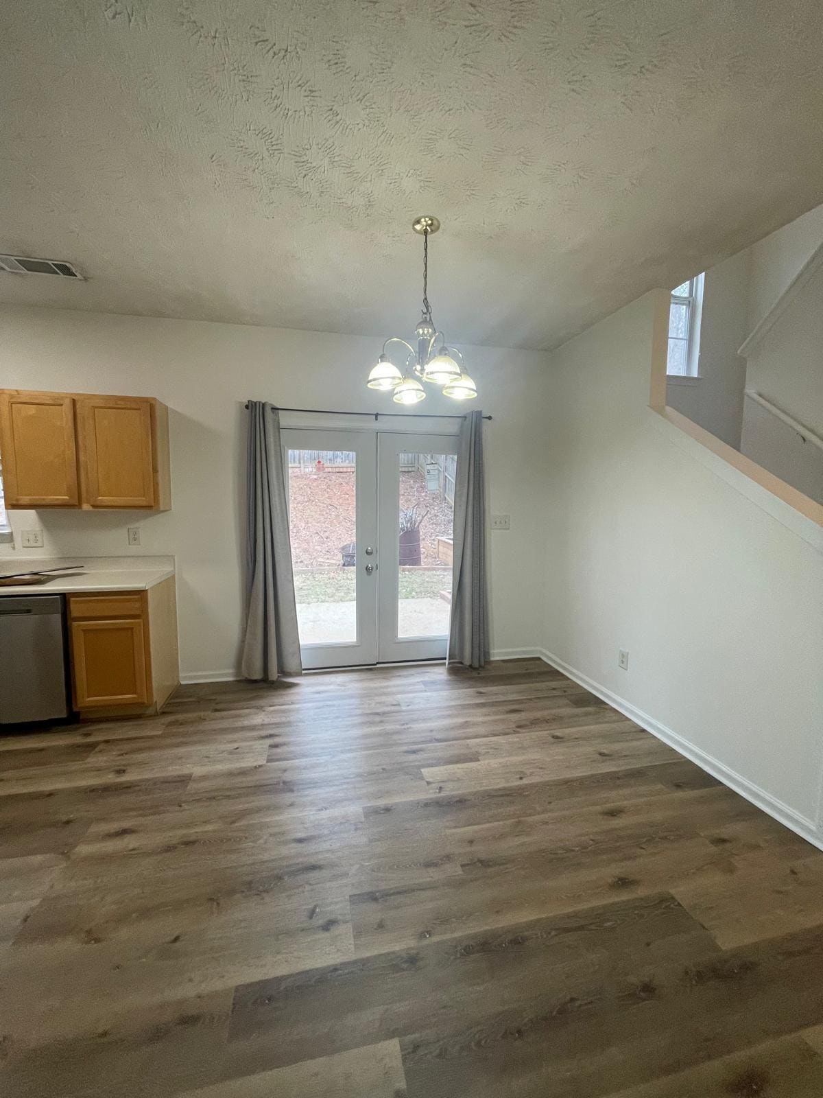 Building Photo - 3709 Hutchinson Trace Dr