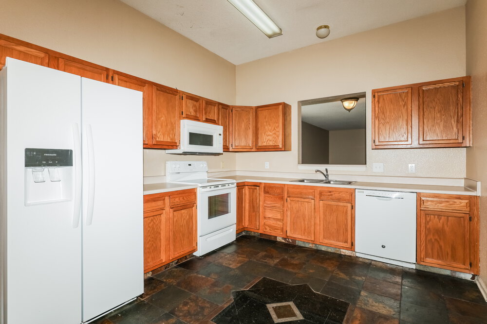 Building Photo - 720 Treyburn Lakes Way